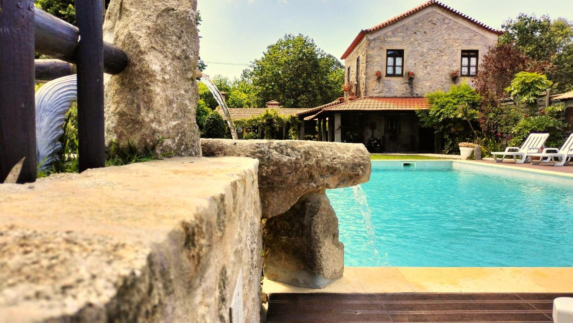 Hostal Quinta Padre Lobo Santa Maria da Feira Exterior foto